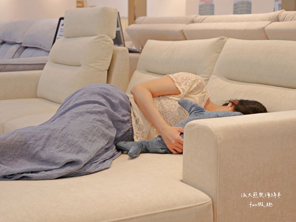 B&S布可思椅︱台中太平新開幕！35年工廠經驗，專注手工布沙發&舒柔床墊，過去專做知名沙發，現推出首家實體體驗館，設計百變，真正工廠直營，價格超有感，首家門市在太平，未來北中南將陸續開店！@合作體驗