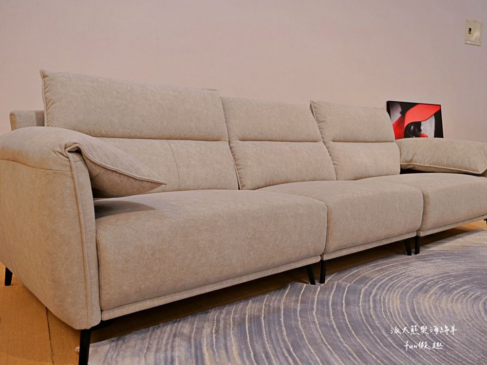 B&S布可思椅︱台中太平新開幕！35年工廠經驗，專注手工布沙發&舒柔床墊，過去專做知名沙發，現推出首家實體體驗館，設計百變，真正工廠直營，價格超有感，首家門市在太平，未來北中南將陸續開店！@合作體驗