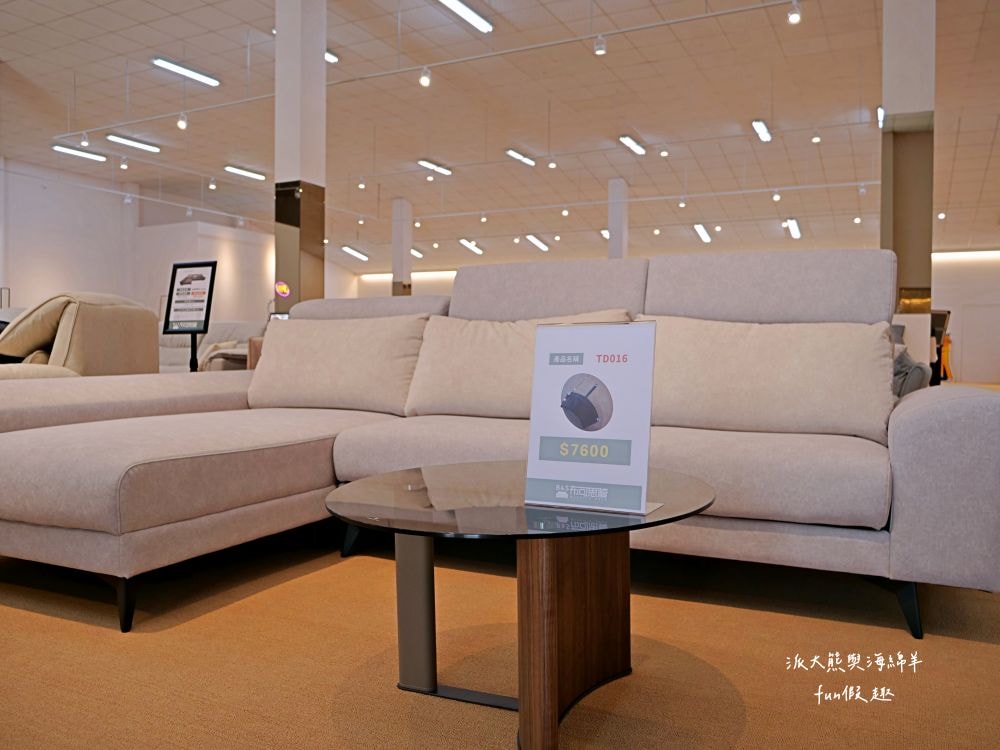 B&S布可思椅︱台中太平新開幕！35年工廠經驗，專注手工布沙發&舒柔床墊，過去專做知名沙發，現推出首家實體體驗館，設計百變，真正工廠直營，價格超有感，首家門市在太平，未來北中南將陸續開店！@合作體驗