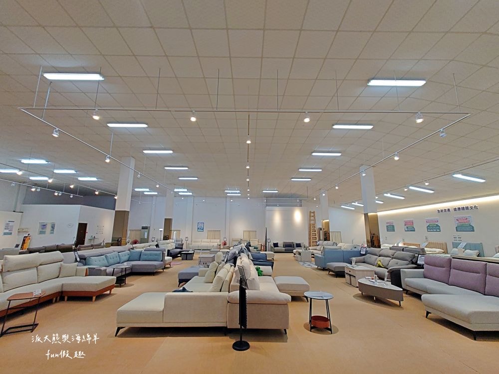 B&S布可思椅︱台中太平新開幕！35年工廠經驗，專注手工布沙發&舒柔床墊，過去專做知名沙發，現推出首家實體體驗館，設計百變，真正工廠直營，價格超有感，首家門市在太平，未來北中南將陸續開店！@合作體驗