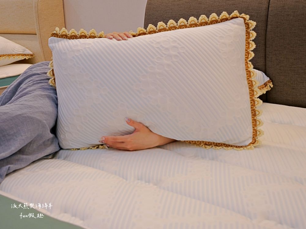 B&S布可思椅︱台中太平新開幕！35年工廠經驗，專注手工布沙發&舒柔床墊，過去專做知名沙發，現推出首家實體體驗館，設計百變，真正工廠直營，價格超有感，首家門市在太平，未來北中南將陸續開店！@合作體驗