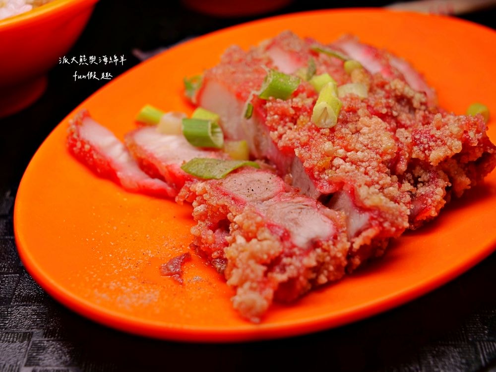 唯豐魯肉飯︱以超高CP值庶民美食成為三重5大必吃魯肉飯!!!三重人的灶咖，酸菜與魯肉飯完美結合，源自於老字號蓮霧魯肉飯～最新菜單!