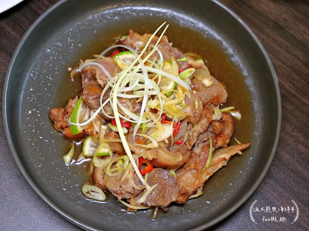 南投景點推薦︱福瑞堂進駐南投小白宮，浪漫和洋式建築裡竟有新台菜創意料理與復古咖啡廳，南投稅務出張所周邊還有武德殿與藍田書院等藝文古蹟，趁著美好假期安排場知性美食小旅行!!!