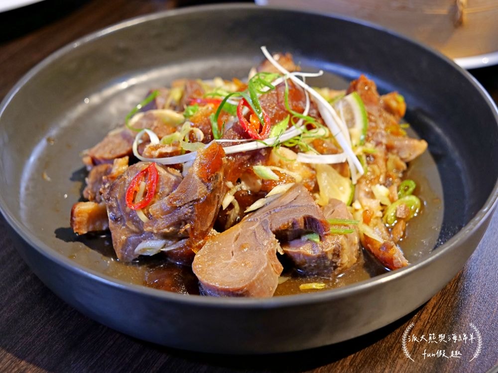 南投景點推薦︱福瑞堂進駐南投小白宮，浪漫和洋式建築裡竟有新台菜創意料理與復古咖啡廳，南投稅務出張所周邊還有武德殿與藍田書院等藝文古蹟，趁著美好假期安排場知性美食小旅行!!!