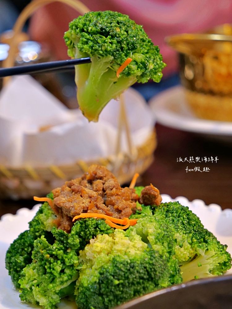 南投景點推薦︱福瑞堂進駐南投小白宮，浪漫和洋式建築裡竟有新台菜創意料理與復古咖啡廳，南投稅務出張所周邊還有武德殿與藍田書院等藝文古蹟，趁著美好假期安排場知性美食小旅行!!!