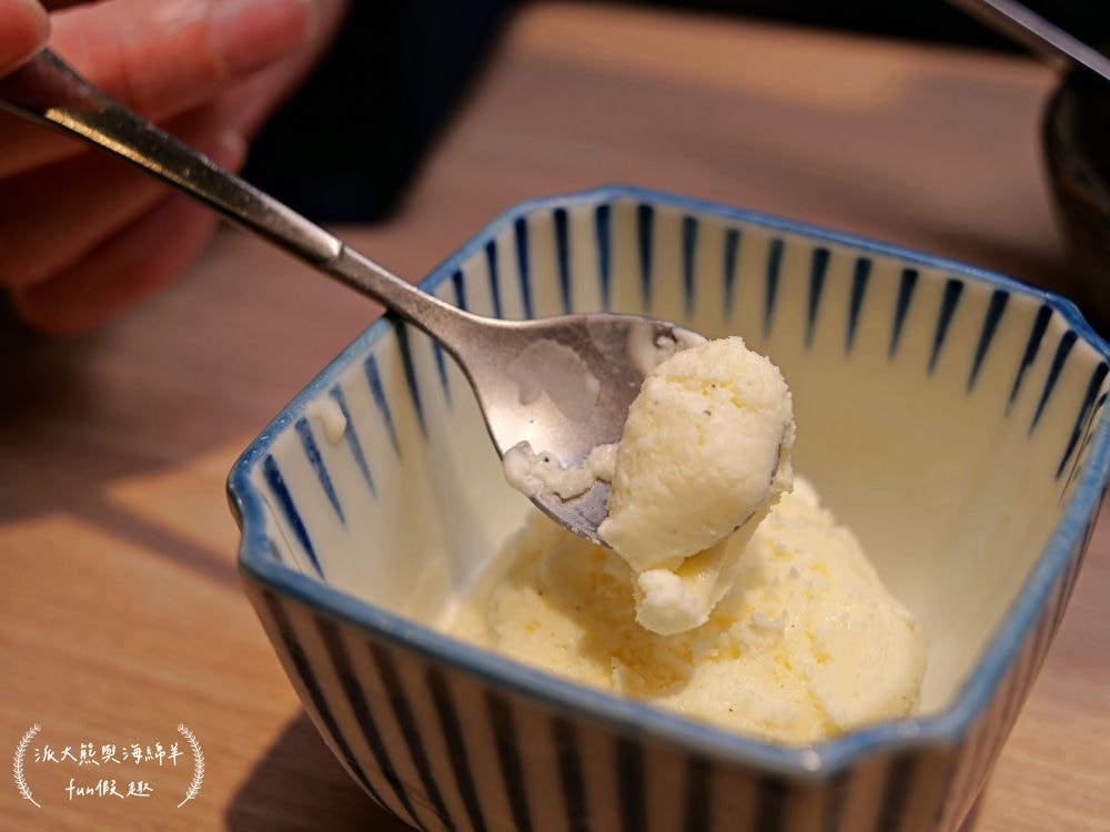 筠芝和牛本舖︱當頂級日本A5和牛遇到正宗關西式壽喜燒，搭配全程專人桌邊專業服務，讓人身心靈瞬間充電完成，充好充飽充滿超過癮!!!（店家另有販售來自日本各地A5和牛頂級食材）