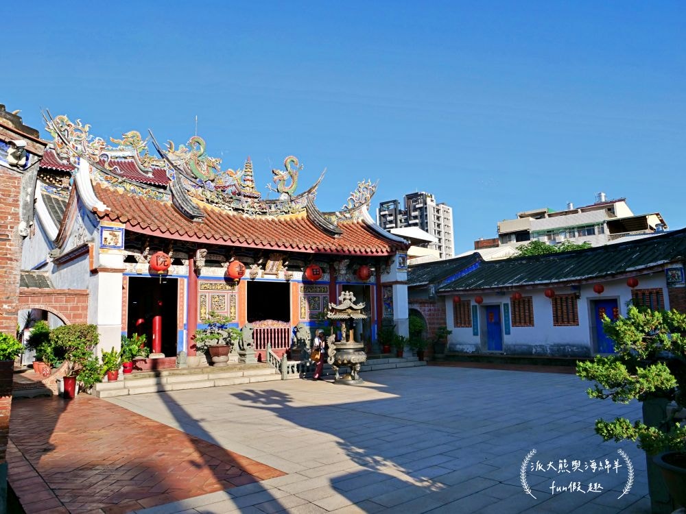 南投景點推薦︱福瑞堂進駐南投小白宮，浪漫和洋式建築裡竟有新台菜創意料理與復古咖啡廳，南投稅務出張所周邊還有武德殿與藍田書院等藝文古蹟，趁著美好假期安排場知性美食小旅行!!!