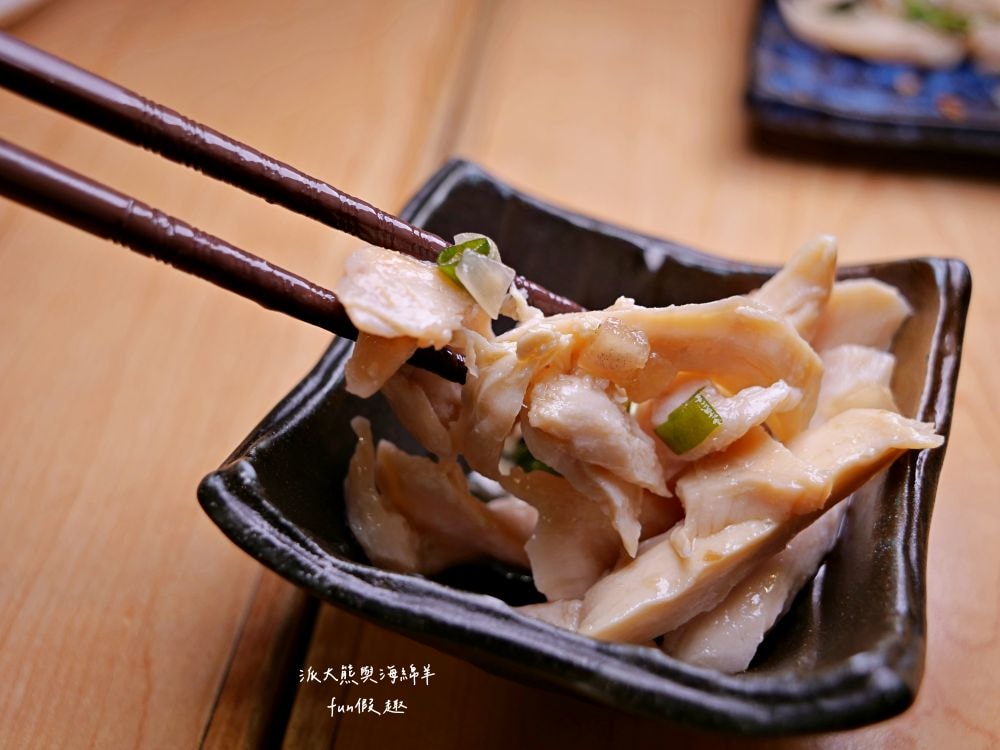 麵屋千雲︱鄰近捷運中山站，夜貓族首選日式拉麵店，招牌濃郁雞白湯搭配各種舒肥叉燒肉，讓這麵屋千雲越晚越飄香，湯麵或沾麵都很優質!!!～4.5顆星+萬人評論數!