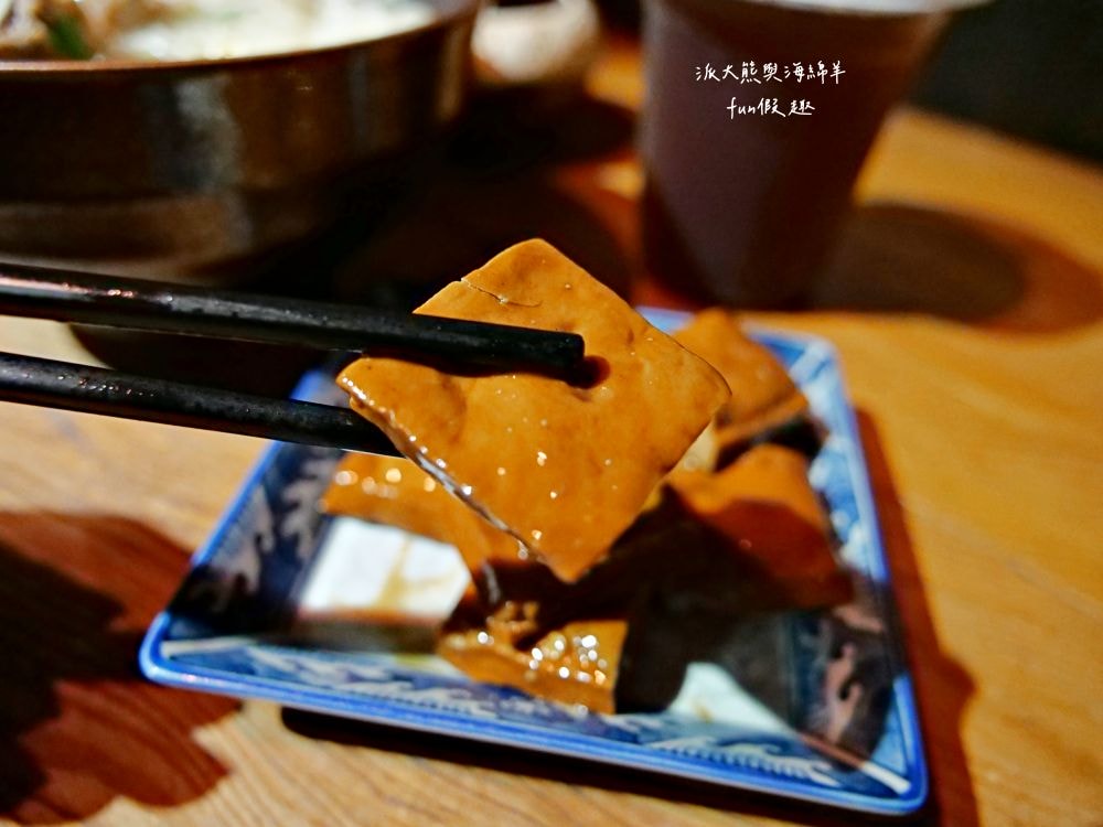 一碗小︱在花蓮巷弄裡遇見1930日式老宅，清燉紅燒牛羊肉麵風味獨特，在復古懷舊用餐氛圍享受花蓮悠閒慢活時光～