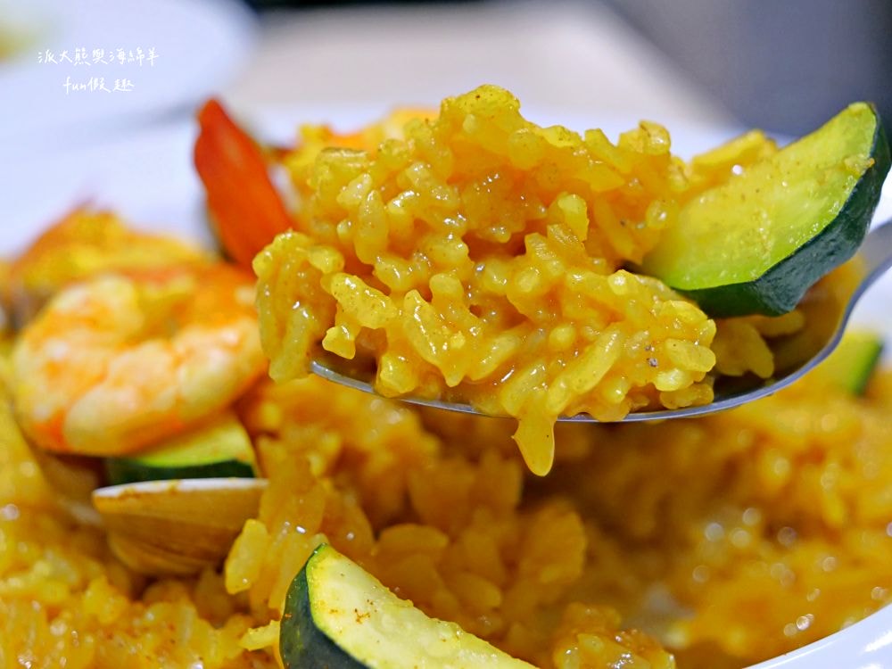 佐鹽︱鄰近南投縣文化局的義式餐館，供應燉飯、排餐、早午餐、義大利麵等精緻餐點，簡約舒適環境與高CP值套餐，是聚餐約會優質推薦!!!谷歌評論數僅約250則，但評價高達4.5星～