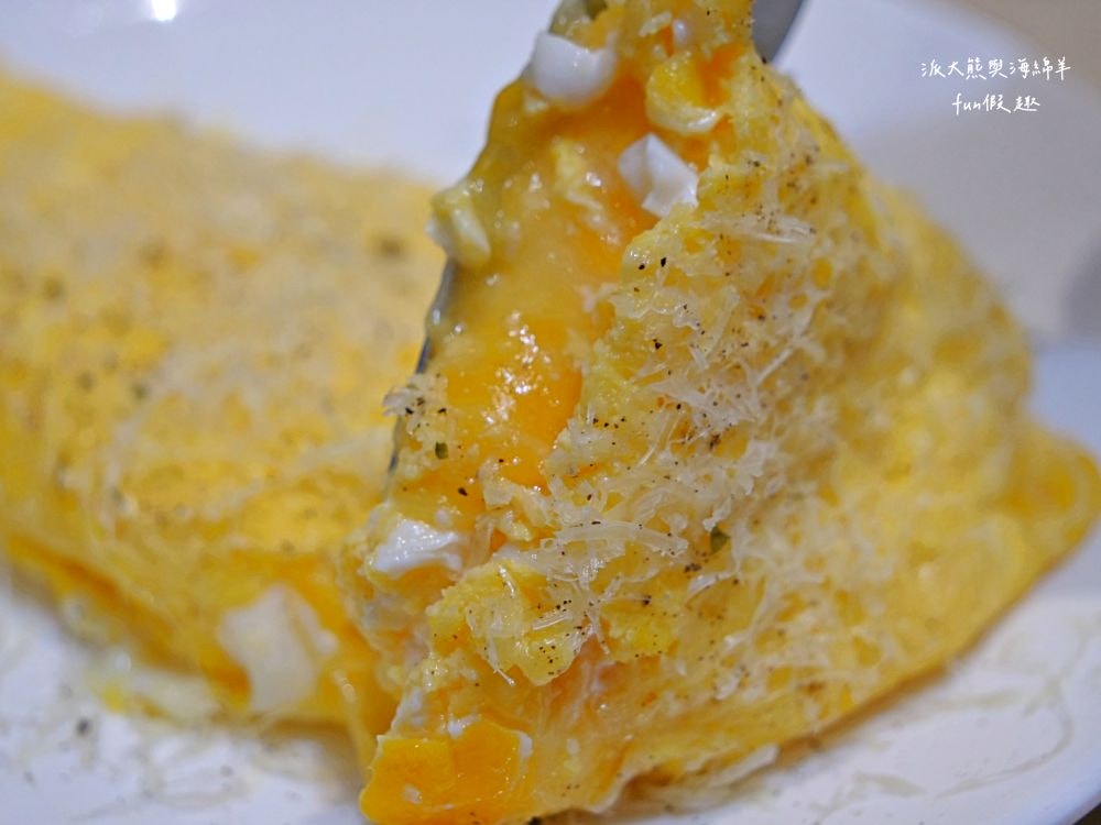 佐鹽︱鄰近南投縣文化局的義式餐館，供應燉飯、排餐、早午餐、義大利麵等精緻餐點，簡約舒適環境與高CP值套餐，是聚餐約會優質推薦!!!谷歌評論數僅約250則，但評價高達4.5星～