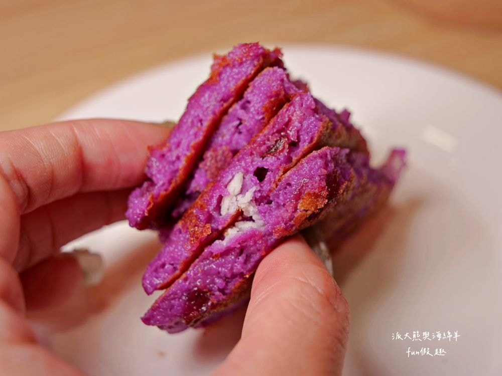 巡堡餐飲︱草屯新開幕原肉漢堡專賣店，7種招牌原肉漢堡與3種水耕生菜原肉餐盒，大口吃肉讓人滿足過癮!還有單品耶加雪菲與古早味紅薯餅～113.10.30正式開幕!