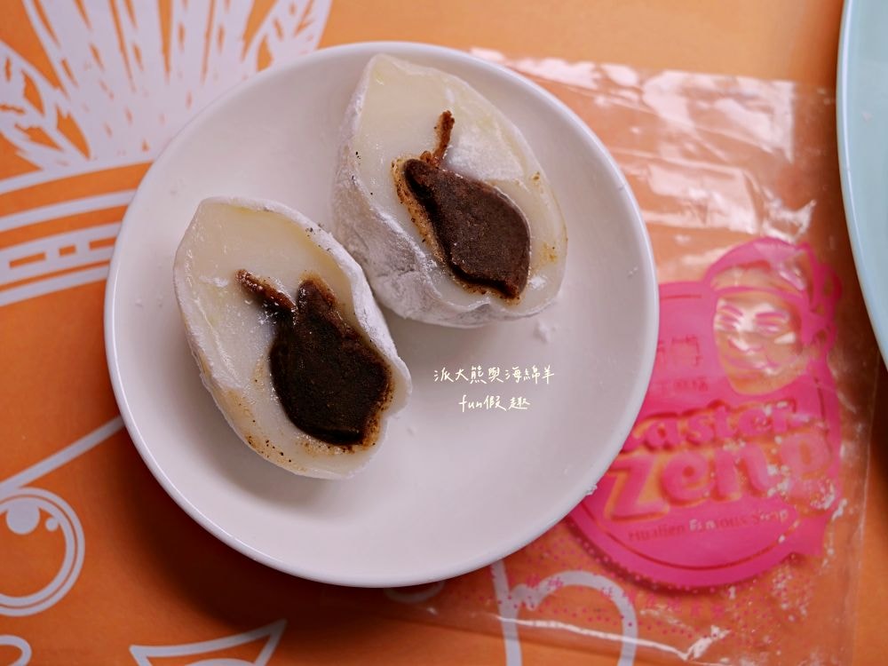 曾師傅麻糬︱9種口味全收集，經典招牌手工麻糬花蓮伴手禮，外皮Q彈、內餡飽滿，送禮自用兩相宜，其他還有御竹糕、來吃餅、紫御酥、搖搖曼波等在地特色產品，一次購足超方便!!!