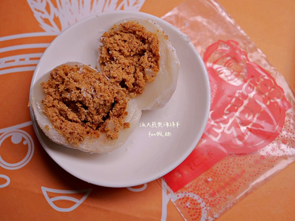 曾師傅麻糬︱9種口味全收集，經典招牌手工麻糬花蓮伴手禮，外皮Q彈、內餡飽滿，送禮自用兩相宜，其他還有御竹糕、來吃餅、紫御酥、搖搖曼波等在地特色產品，一次購足超方便!!!