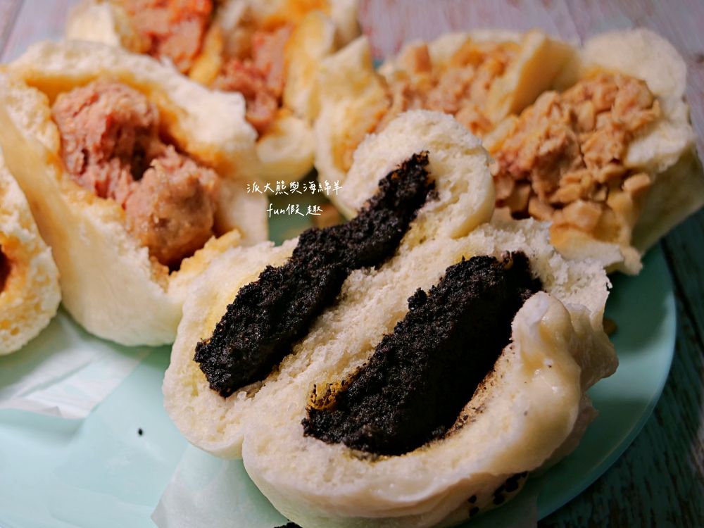 新祝福飲食店︱隱藏南投中興新村第一市場超大肉包，皮薄餡足、鹹香多汁、滿滿飽足感，鮮蝦口味還塞進一整隻新鮮蝦～包子5種口味，每顆只要銅板價就能吃到實在很佛心!!!