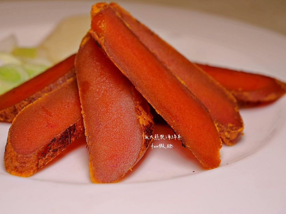 台南阿美飯店︱營業超過60年的台南老字號道地台菜餐廳，火紅到日本人都飛來朝聖～必點招牌砂鍋鴨、肉米蝦、桂花干貝魚翅等手路年菜，過年宴席聚餐就來阿美飯店感受府城獨特美食文化!!!入選2022~2024米其林必比登推介&2013獲選台灣優質餐廳評鑑～