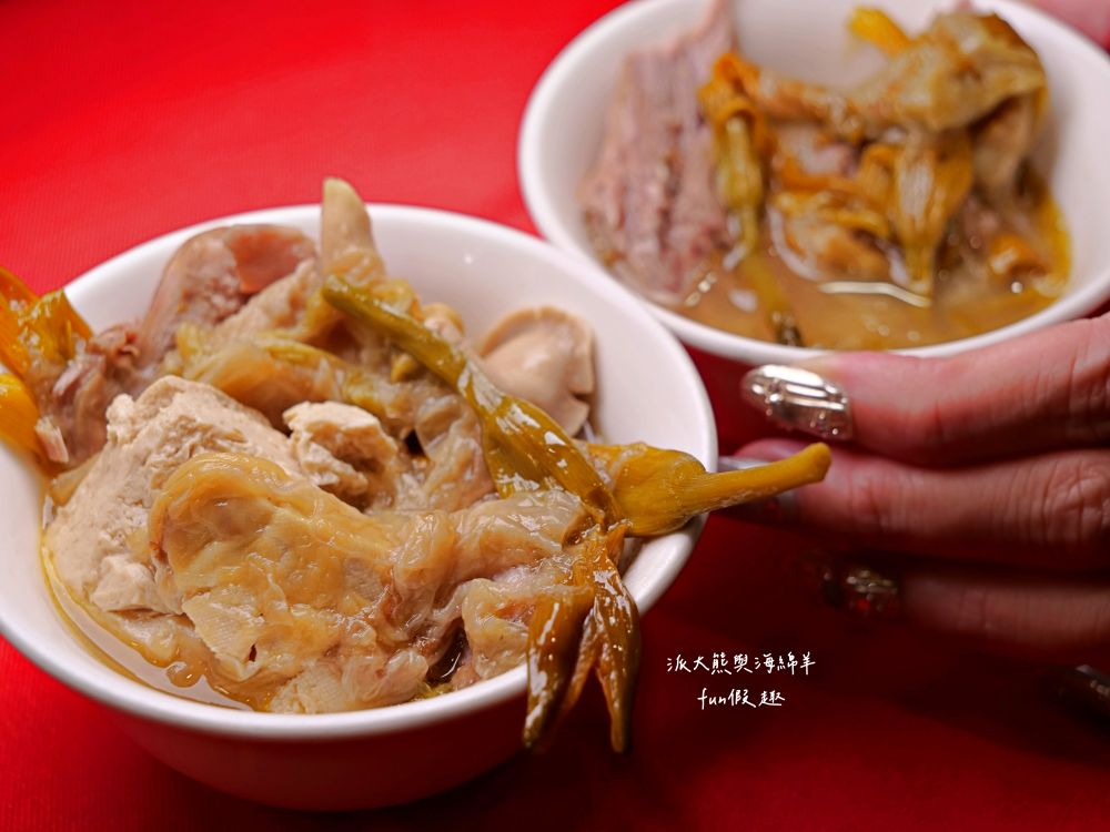 台南阿美飯店︱營業超過60年的台南老字號道地台菜餐廳，火紅到日本人都飛來朝聖～必點招牌砂鍋鴨、肉米蝦、桂花干貝魚翅等手路年菜，過年宴席聚餐就來阿美飯店感受府城獨特美食文化!!!入選2022~2024米其林必比登推介&2013獲選台灣優質餐廳評鑑～