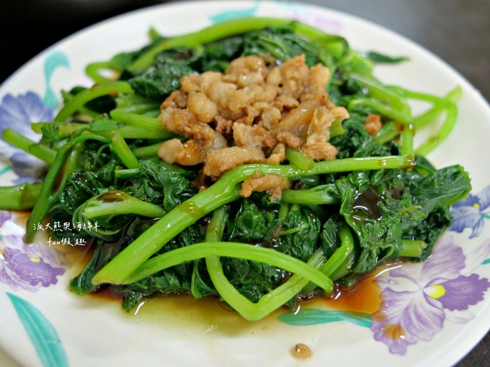 鳳魯肉飯南投意麵｜將傳統南投意麵注入越南飲食文化，必點招牌綜合意麵滿滿配料，搭配濃郁清甜大骨湯，銅板價格也可以肉肉自由!!!108年開始營業～