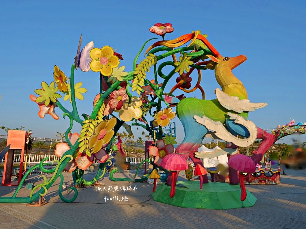 2025南投燈會 拾光豐稔︱貓貓蟲咖波X南投燈會十周年！炫彩煙火無人機x光之水舞x重磅新春特演୨୧周湯豪‧許富凱‧Ozone↪完整攻略懶人包：展區、十大亮點、節目表&交通方式✦咖波閃耀快閃店燈會限定款商品