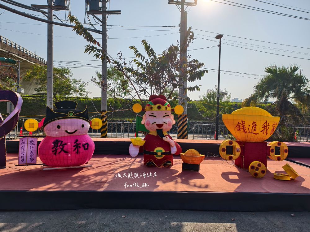 2025南投燈會 拾光豐稔︱貓貓蟲咖波X南投燈會十周年！炫彩煙火無人機x光之水舞x重磅新春特演୨୧周湯豪‧許富凱‧Ozone↪完整攻略懶人包：展區、十大亮點、節目表&交通方式✦咖波閃耀快閃店燈會限定款商品