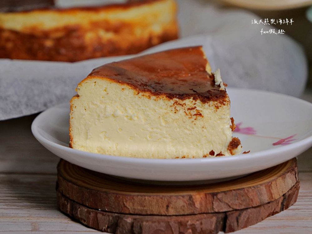 弘宇蛋糕專賣店｜終於朝聖花蓮老字號蛋糕專賣店，花蓮人激推網購熱銷NO.1的水晶芋泥奶酪蛋糕，巴斯克燒乳酪充滿濃郁乳香，美味程度不輸招牌奶酪蛋糕!!!