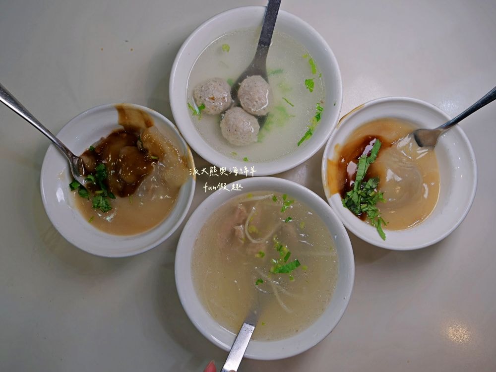 台中肉員｜臺中後火車站老字號美食，招牌肉圓皮Q肉香，每天開店都是爆滿人潮，飄香逾80年的古早好滋味!!!自2021入選米其林必比登推介，已連續進榜4年&曾獲中部美食嘉年華【全臺首圓】～