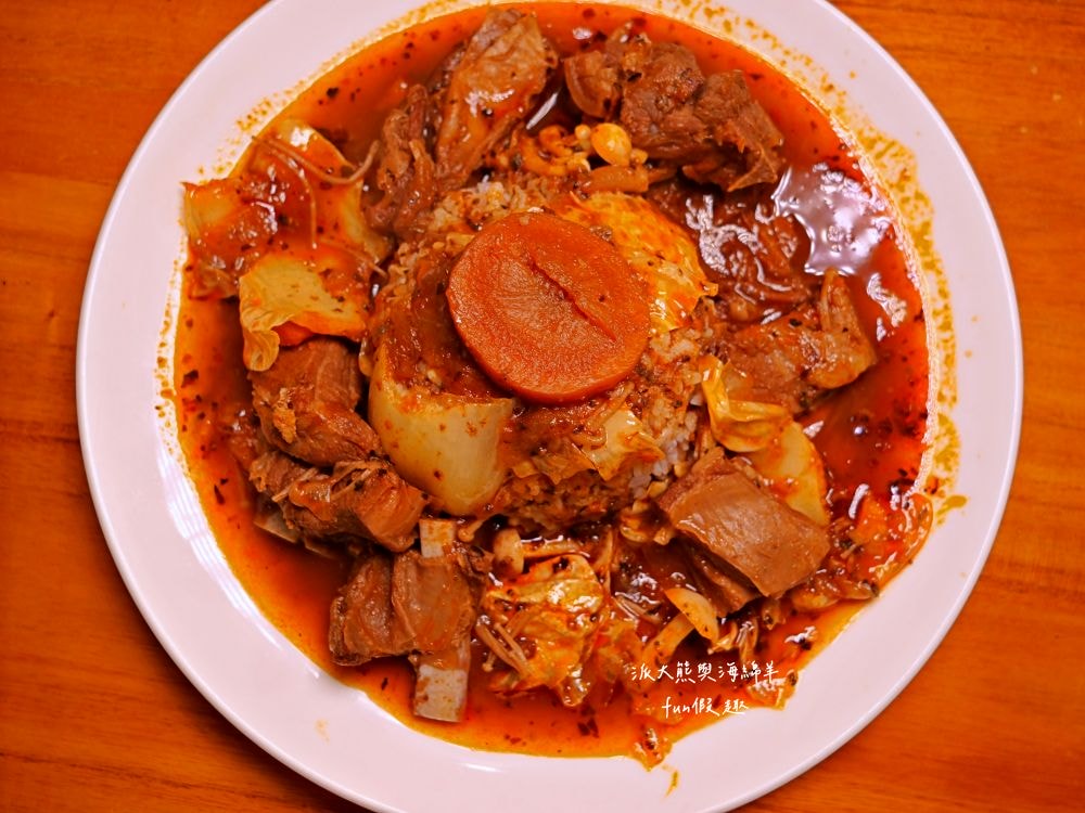 Old Germany德國餐廳｜花蓮竟有異國風味料理，溫馨家庭餐館完美呈現最經典德國美食，免飛歐洲就能享用道地德國豬腳，其他匈牙利式燉肉飯或香烤豬肋排也都真心大推!!!