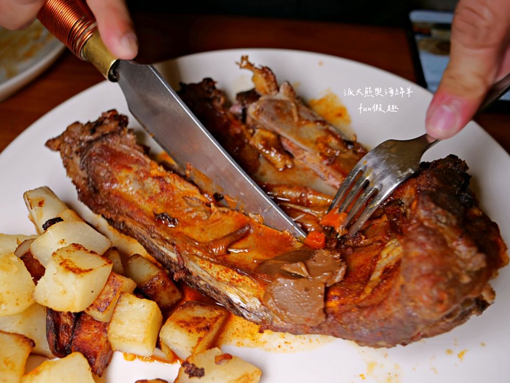 Old Germany德國餐廳｜花蓮竟有異國風味料理，溫馨家庭餐館完美呈現最經典德國美食，免飛歐洲就能享用道地德國豬腳，其他匈牙利式燉肉飯或香烤豬肋排也都真心大推!!!