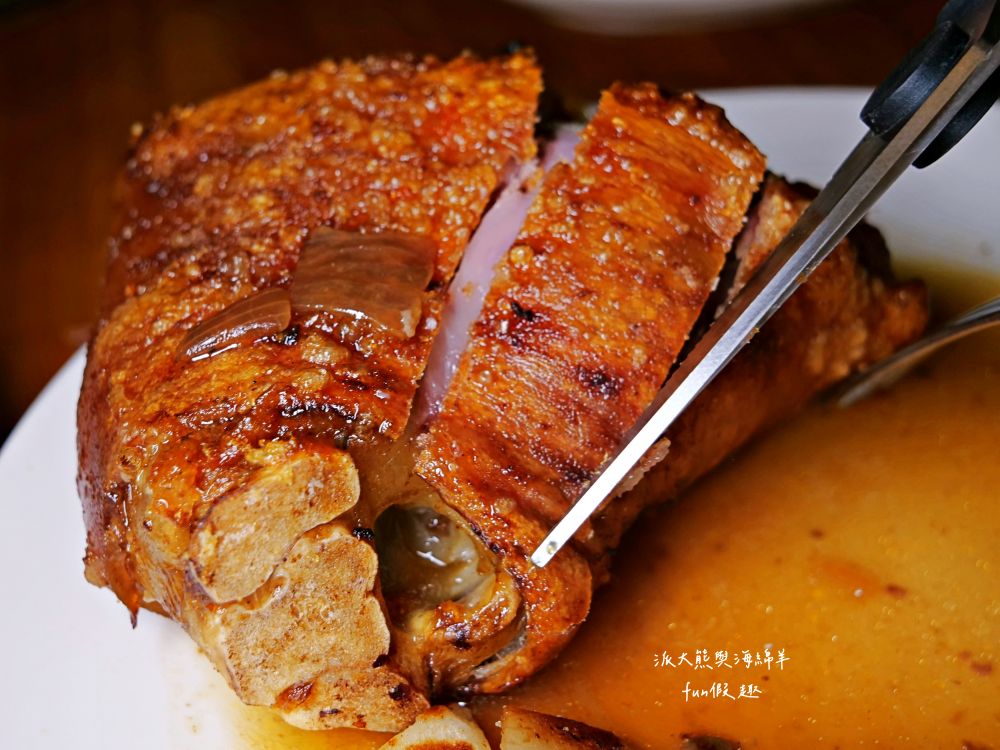 Old Germany德國餐廳｜花蓮竟有異國風味料理，溫馨家庭餐館完美呈現最經典德國美食，免飛歐洲就能享用道地德國豬腳，其他匈牙利式燉肉飯或香烤豬肋排也都真心大推!!!