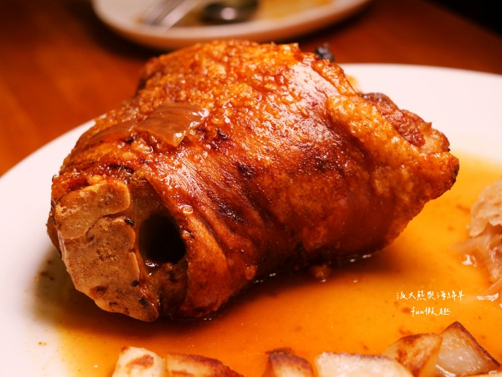 Old Germany德國餐廳｜花蓮竟有異國風味料理，溫馨家庭餐館完美呈現最經典德國美食，免飛歐洲就能享用道地德國豬腳，其他匈牙利式燉肉飯或香烤豬肋排也都真心大推!!!