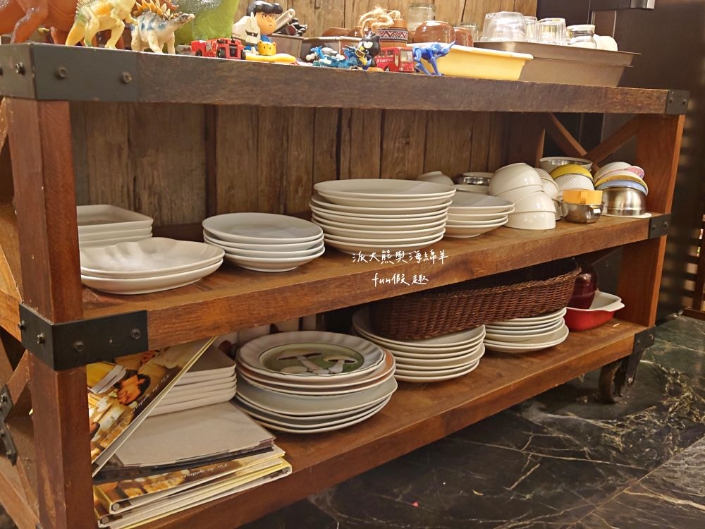 Old Germany德國餐廳｜花蓮竟有異國風味料理，溫馨家庭餐館完美呈現最經典德國美食，免飛歐洲就能享用道地德國豬腳，其他匈牙利式燉肉飯或香烤豬肋排也都真心大推!!!