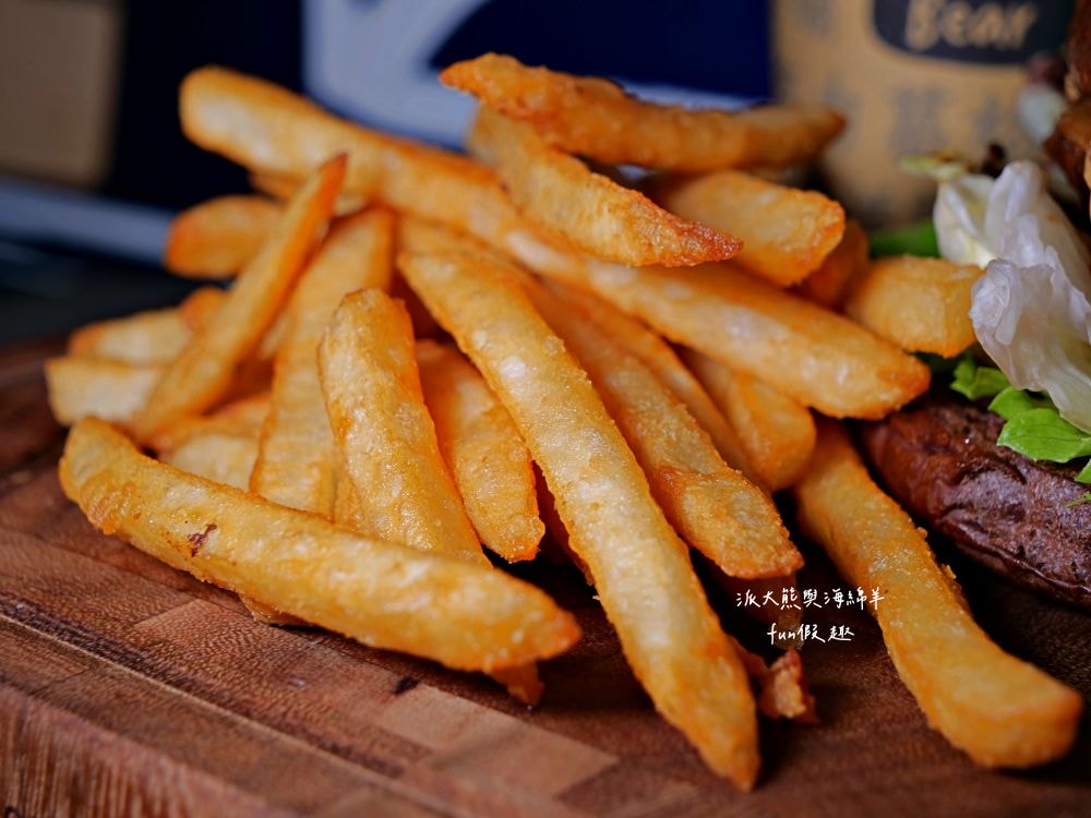 CHOCOBear巧克熊｜超人氣排隊美食，跟著環島行動餐車去旅行，感受香濃巧克力與經典漢堡跨界對撞，顛覆味蕾新體驗!!!（不定時全臺巡迴請關注臉書&IG貼文）@合作體驗