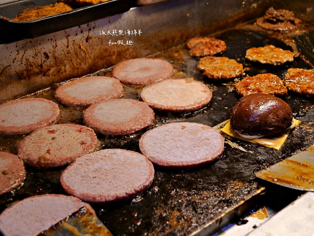CHOCOBear巧克熊｜超人氣排隊美食，跟著環島行動餐車去旅行，感受香濃巧克力與經典漢堡跨界對撞，顛覆味蕾新體驗!!!（不定時全臺巡迴請關注臉書&IG貼文）@合作體驗