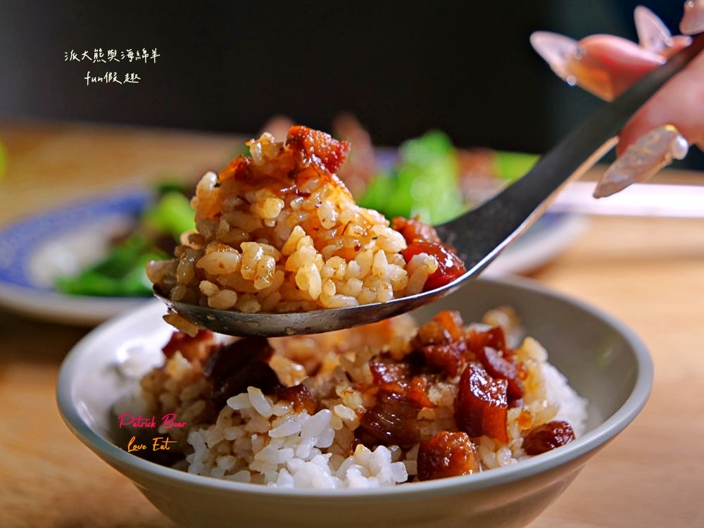 西羅殿牛肉湯|台南超人氣牛肉湯,每日新鮮直送溫體牛,湯頭清澈鮮甜,牛肉軟嫩鮮美,搭配店家特製強力椒,就是臺南專屬早午餐!即便早起排隊也甘願!!!2023入選臺南米其林必比登推介,至今蟬聯2年~ - 第24張圖 西羅殿牛肉湯|台南超人氣牛肉湯,每日新鮮直送溫體牛,湯頭清澈鮮甜,牛肉軟嫩鮮美,搭配店家特製強力椒,就是臺南專屬早午餐!即便早起排隊也甘願!!!2023入選臺南米其林必比登推介,至今蟬聯2年~