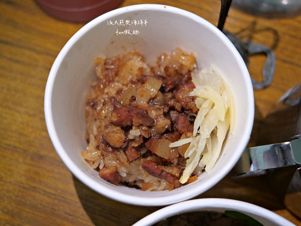 2025 仁愛街擱再來麵店｜獲得南投100碗～草屯高CP值銅板美食，意麵、米糕、魯肉飯與豬血湯等懷舊古早味，在地人的早午餐首選!!!