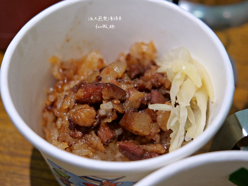 2025 仁愛街擱再來麵店｜獲得南投100碗～草屯高CP值銅板美食，意麵、米糕、魯肉飯與豬血湯等懷舊古早味，在地人的早午餐首選!!!