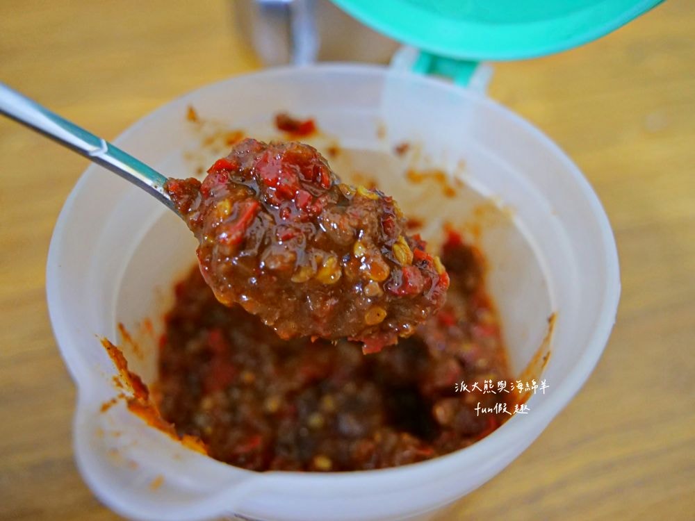 2025 仁愛街擱再來麵店|獲得南投100碗~草屯高CP值銅板美食,意麵、米糕、魯肉飯與豬血湯等懷舊古早味,在地人的早午餐首選!!! - 第9張圖 2025 仁愛街擱再來麵店|獲得南投100碗~草屯高CP值銅板美食,意麵、米糕、魯肉飯與豬血湯等懷舊古早味,在地人的早午餐首選!!!