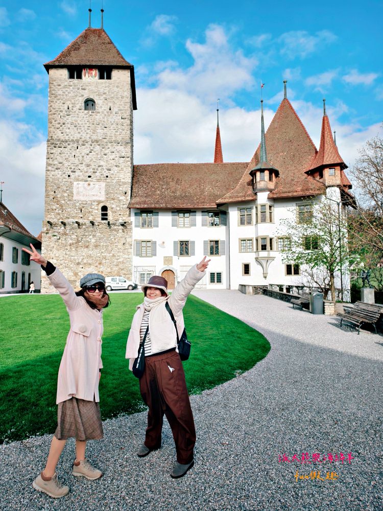 【2025德瑞旅遊】蜜月首選!真善美旅行社13天夢幻之旅:少女峰、馬特洪峰、新天鵝堡、國王湖一次滿足(含航班、穿搭與必買攻略) - 第5張圖 【2025德瑞旅遊】蜜月首選!真善美旅行社13天夢幻之旅:少女峰、馬特洪峰、新天鵝堡、國王湖一次滿足(含航班、穿搭與必買攻略)