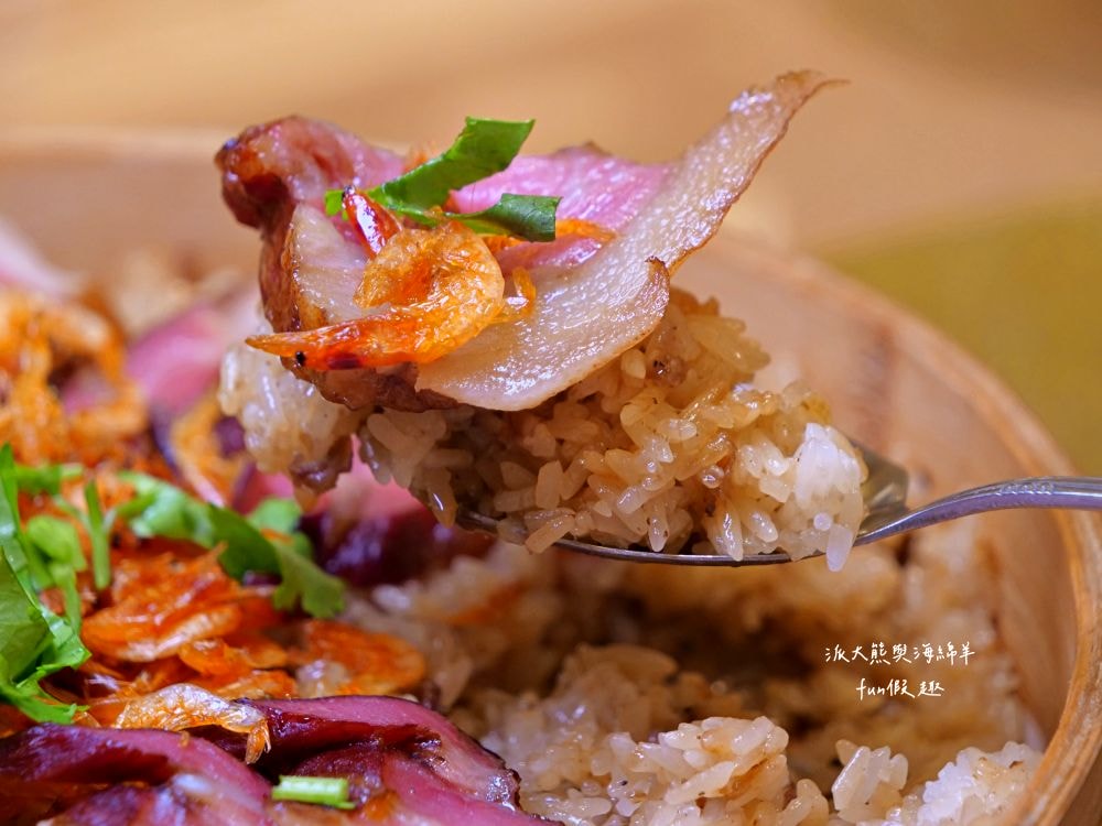 阿秋大肥鵝餐廳-健康店｜台中合菜聚餐推薦，招牌秘製肥美大燒鵝&豪華海鮮拼盤，海陸共譜美味雙重奏，婚宴喜慶、家庭聚會及尾牙春酒的優質首選!!!成立於2005年～