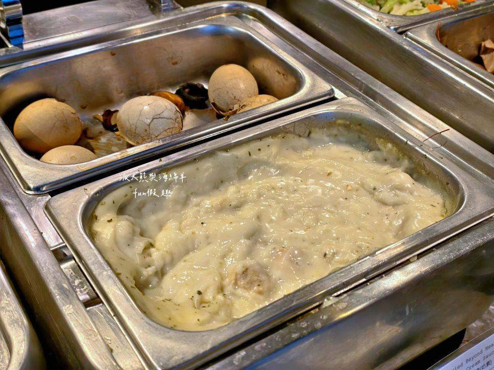 2025【桃園機場第二航廈】環亞機場貴賓室設備餐點介紹、飛買家歐洲網卡SIM卡實測分享、新加坡航空體驗及樟宜機場亮點，機場旅行必看～春季德瑞13日夢幻跟團︱DAY1-1啟程