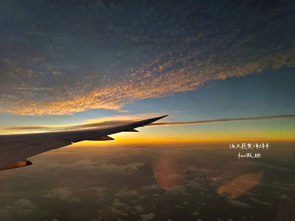 2025【桃園機場第二航廈】環亞機場貴賓室設備餐點介紹、飛買家歐洲網卡SIM卡實測分享、新加坡航空體驗及樟宜機場亮點，機場旅行必看～春季德瑞13日夢幻跟團︱DAY1-1啟程