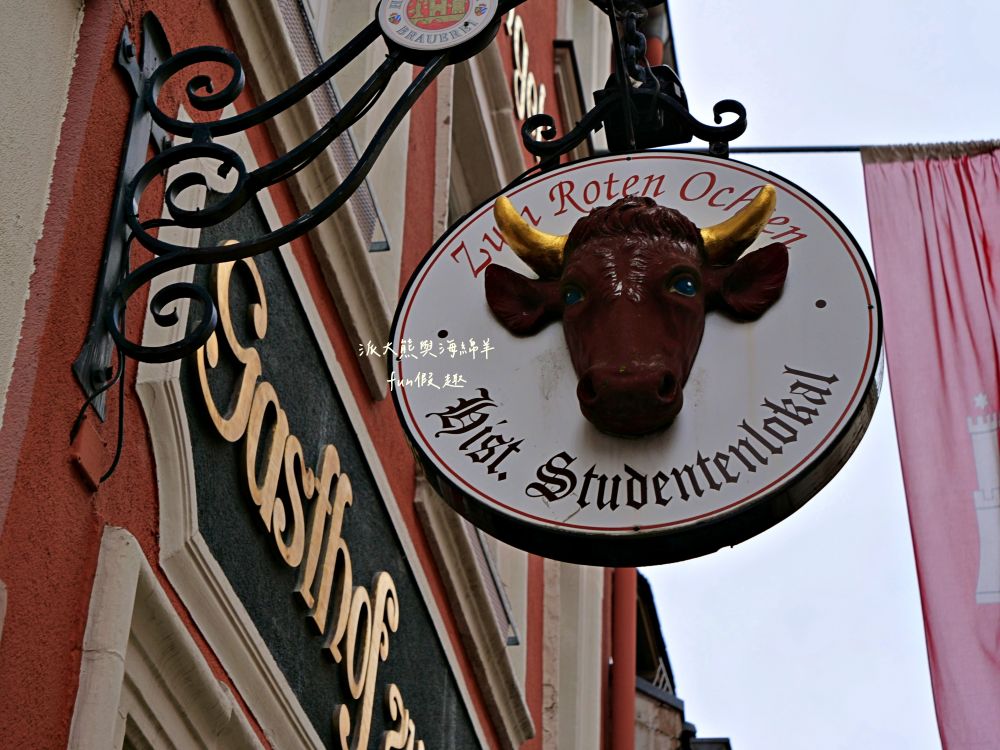 海德堡公牛餐廳︱Gasthaus “Zum Roten Ochsen”︱超過300年的老城區古老啤酒屋，每個角落散發濃厚大學城文化氣息︱春季德瑞13日夢幻跟團～DAY2-2海德堡午餐