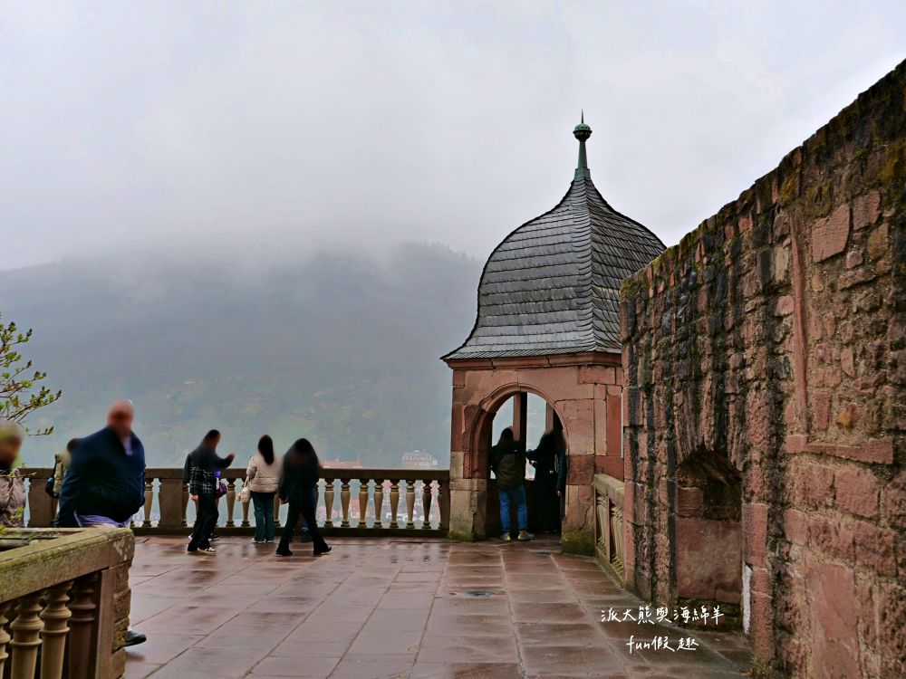 海德堡城堡（Heidelberg Castle） ︱純粹的浪漫，俯瞰內卡河與老城區，從輝煌至廢墟，訴說德國中世紀那段美麗與哀愁+交通方式攻略︱春季德瑞13日夢幻跟團～DAY2-1