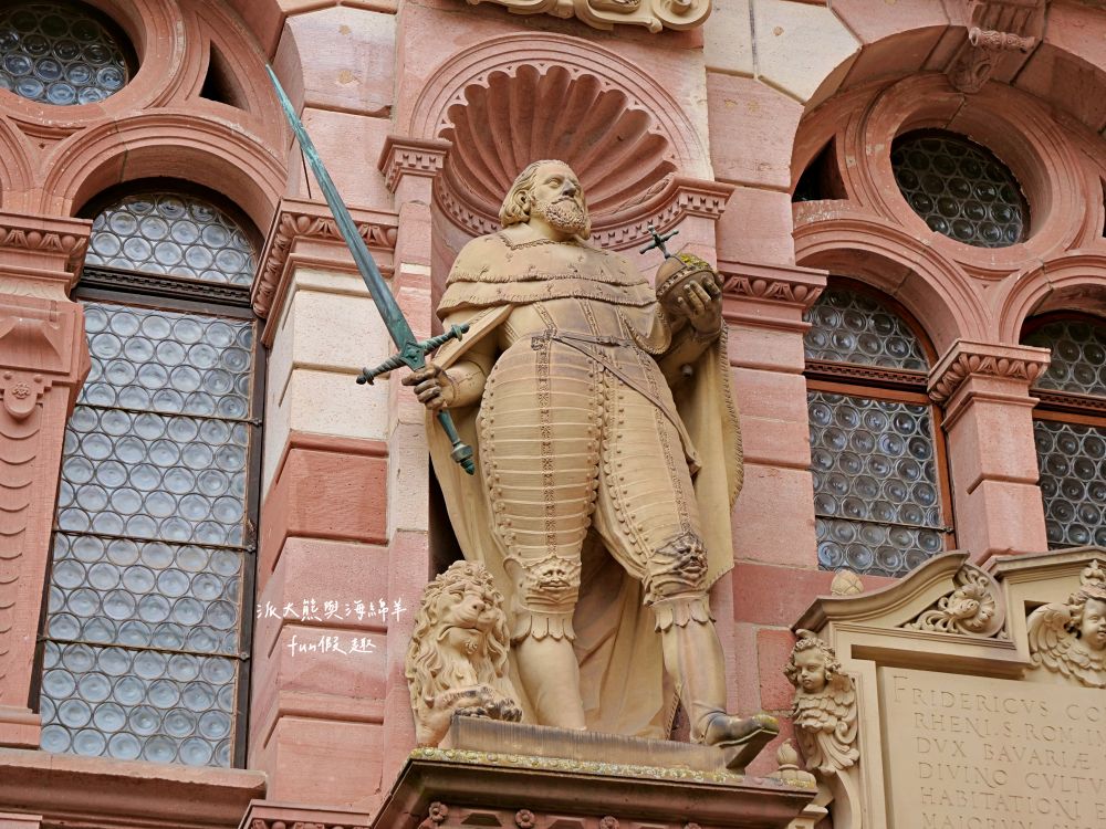 海德堡城堡（Heidelberg Castle） ︱純粹的浪漫，俯瞰內卡河與老城區，從輝煌至廢墟，訴說德國中世紀那段美麗與哀愁+交通方式攻略︱春季德瑞13日夢幻跟團～DAY2-1