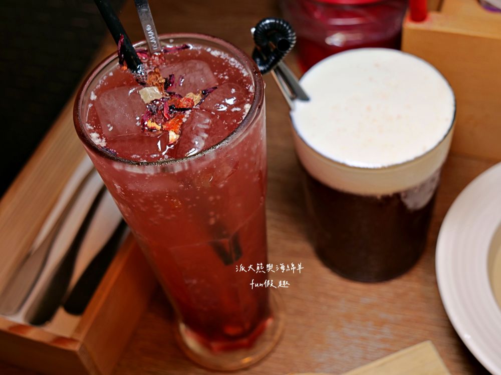 2025蘿勒廚房｜臺中大里約會聚餐首選、平價高品質義式餐館，主打義大利麵、手工披薩、焗烤燉飯等餐點，特別推薦自種紅骨九層塔青醬義大利麵，鮮香回味無窮!!!