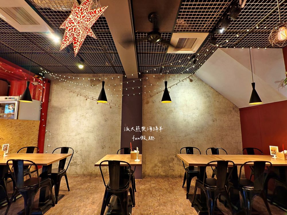 2025蘿勒廚房｜臺中大里約會聚餐首選、平價高品質義式餐館，主打義大利麵、手工披薩、焗烤燉飯等餐點，特別推薦自種紅骨九層塔青醬義大利麵，鮮香回味無窮!!!