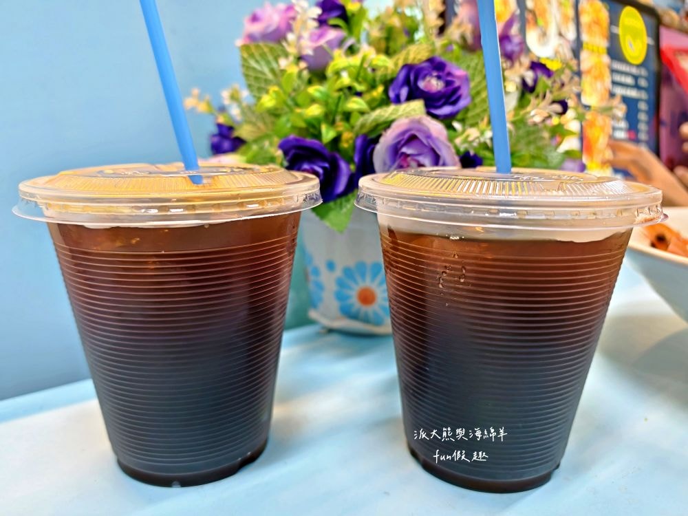 2025辣廚食堂｜南投市公所旁的秘密餐車食堂！必點鮮蚵蓋飯、浮誇海鮮麵及小卷米粉，餐點不僅高CP值，每口更能感受滿滿海鮮自由，海鮮控必訪！