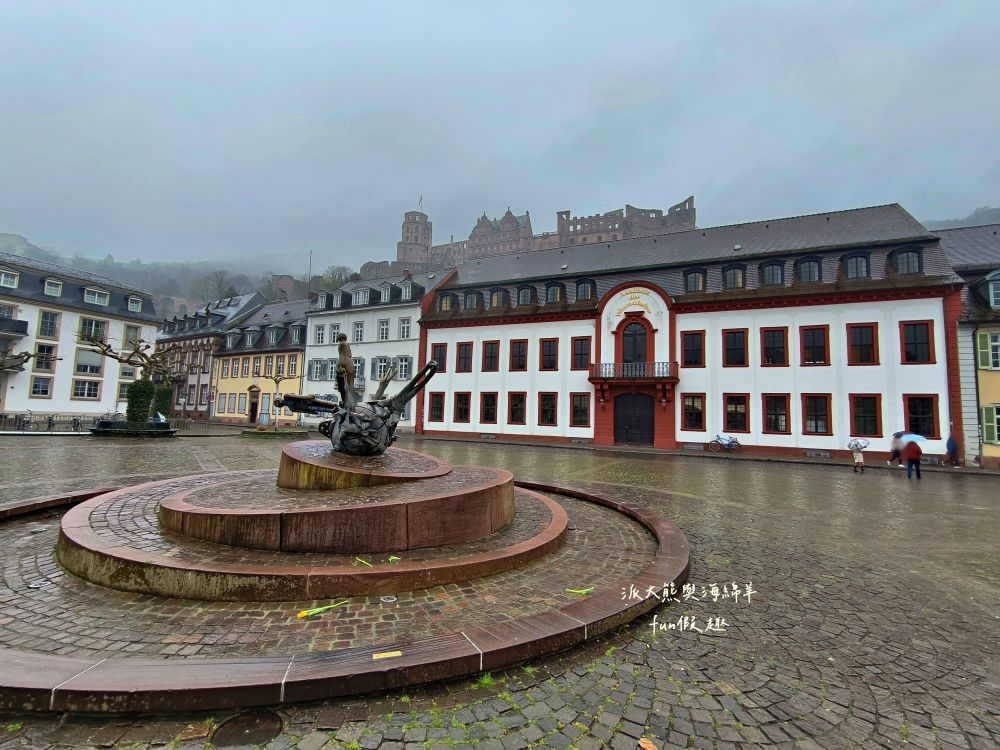 海德堡老城區必逛景點︱漫步卡爾斯廣場、聖靈教堂、海德堡學生監獄、老橋︱春季德瑞13日夢幻跟團～DAY2-3 來到海德堡老城區有什麼是一定要逛&必去的景點呢?