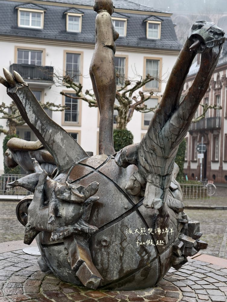 海德堡老城區必逛景點︱漫步卡爾斯廣場、聖靈教堂、海德堡學生監獄、老橋︱春季德瑞13日夢幻跟團～DAY2-3 來到海德堡老城區有什麼是一定要逛&必去的景點呢?