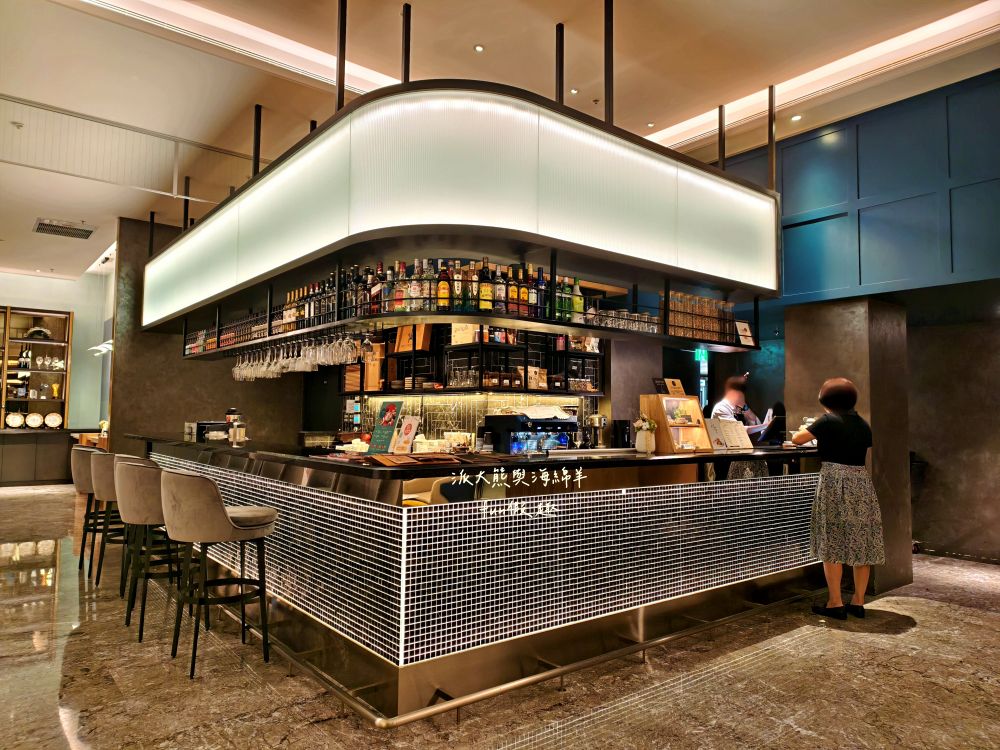 禧榕軒大飯店（Grand Banyan Hotel）︱鄰近臺南火車站五星飯店，自然美學設計，客房溫馨舒適，臺南首家絕美頂樓泳池，加上高品質賓客服務，是慢遊府城的最佳選擇!!!～環境設施篇，2025榮獲交通部五星級認證